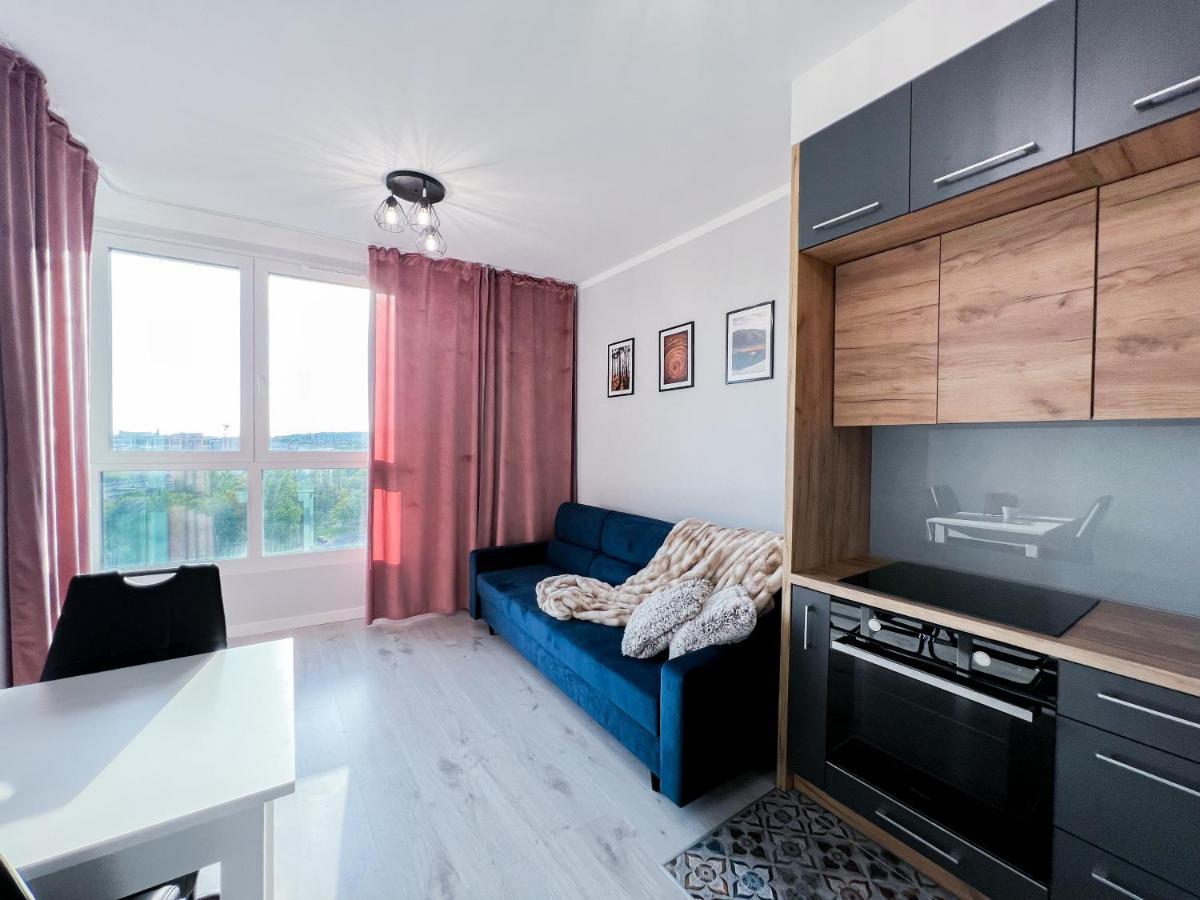 12 Floor Mogilska Tower Apartman Krakkó Kültér fotó