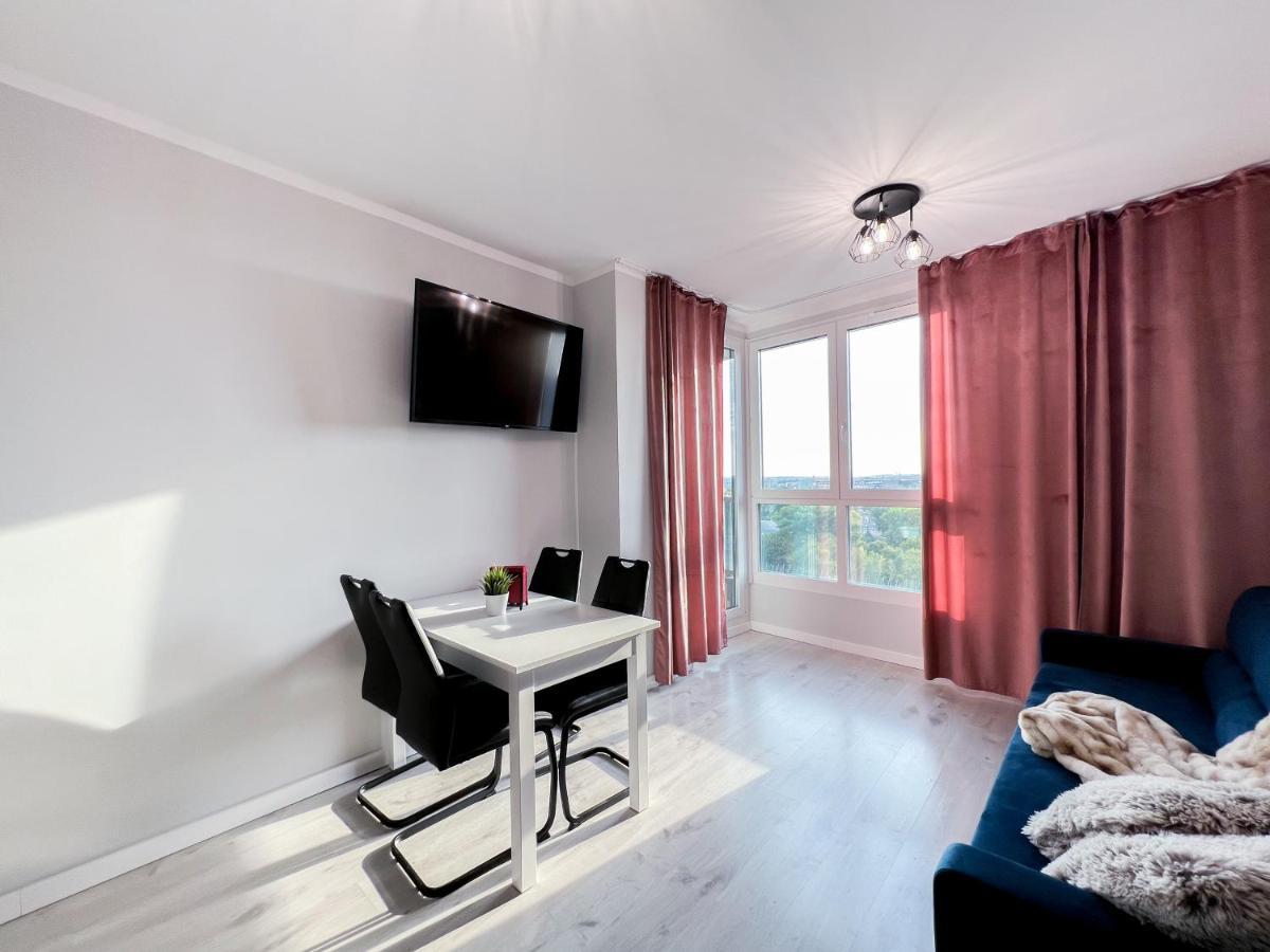 12 Floor Mogilska Tower Apartman Krakkó Kültér fotó